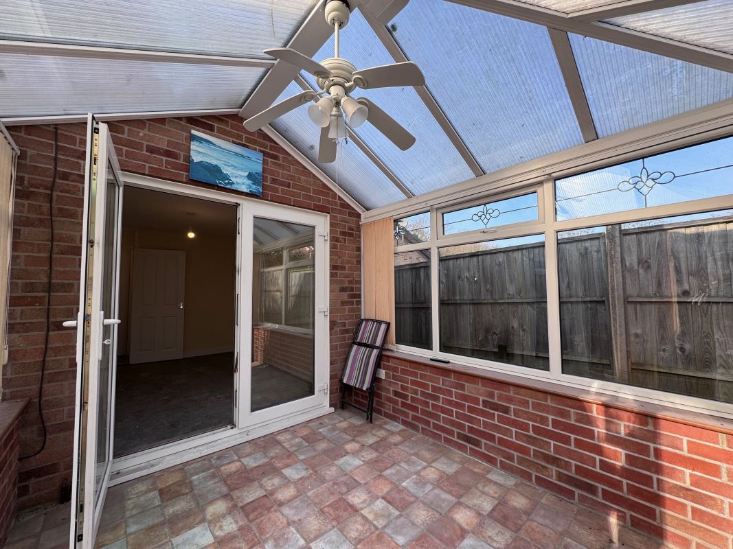 8 Crome Walk, Lowestoft, Suffolk, NR32 4NF