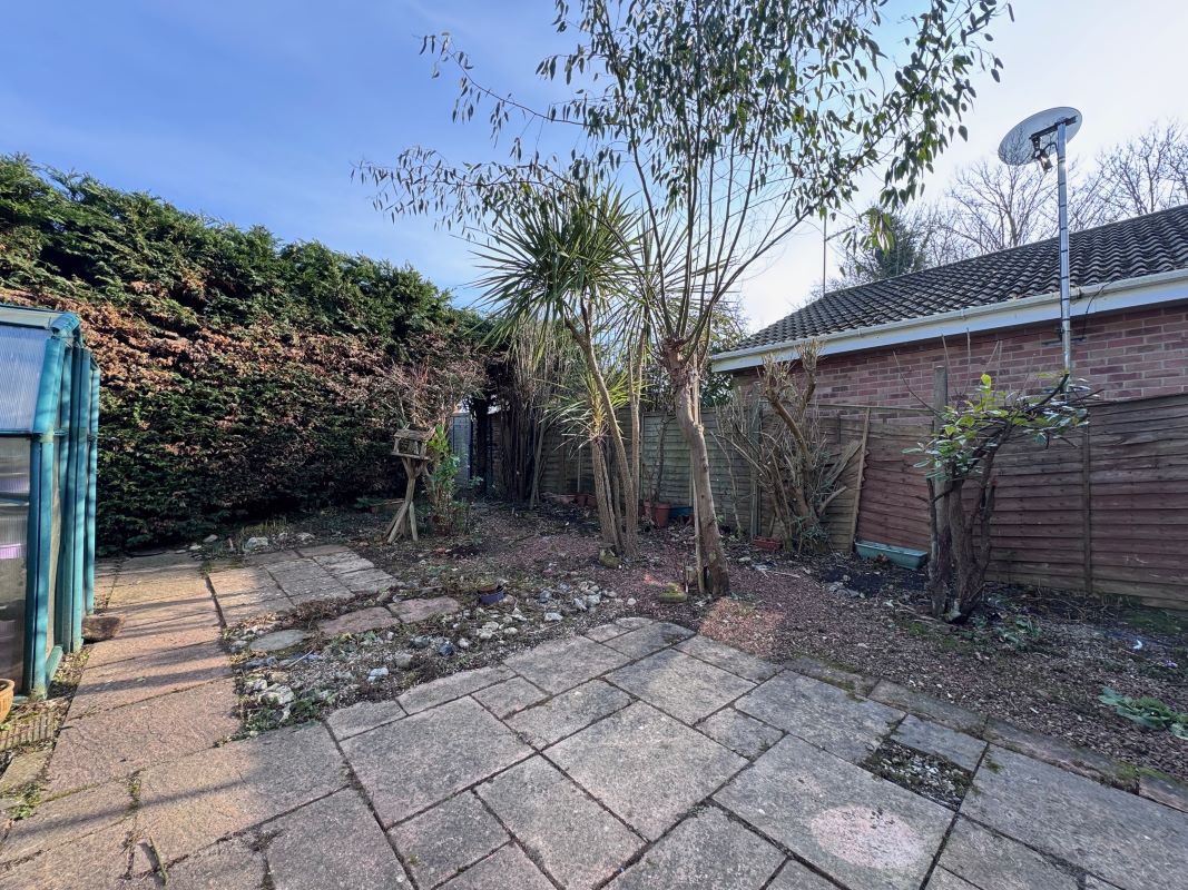 8 Crome Walk, Lowestoft, Suffolk, NR32 4NF