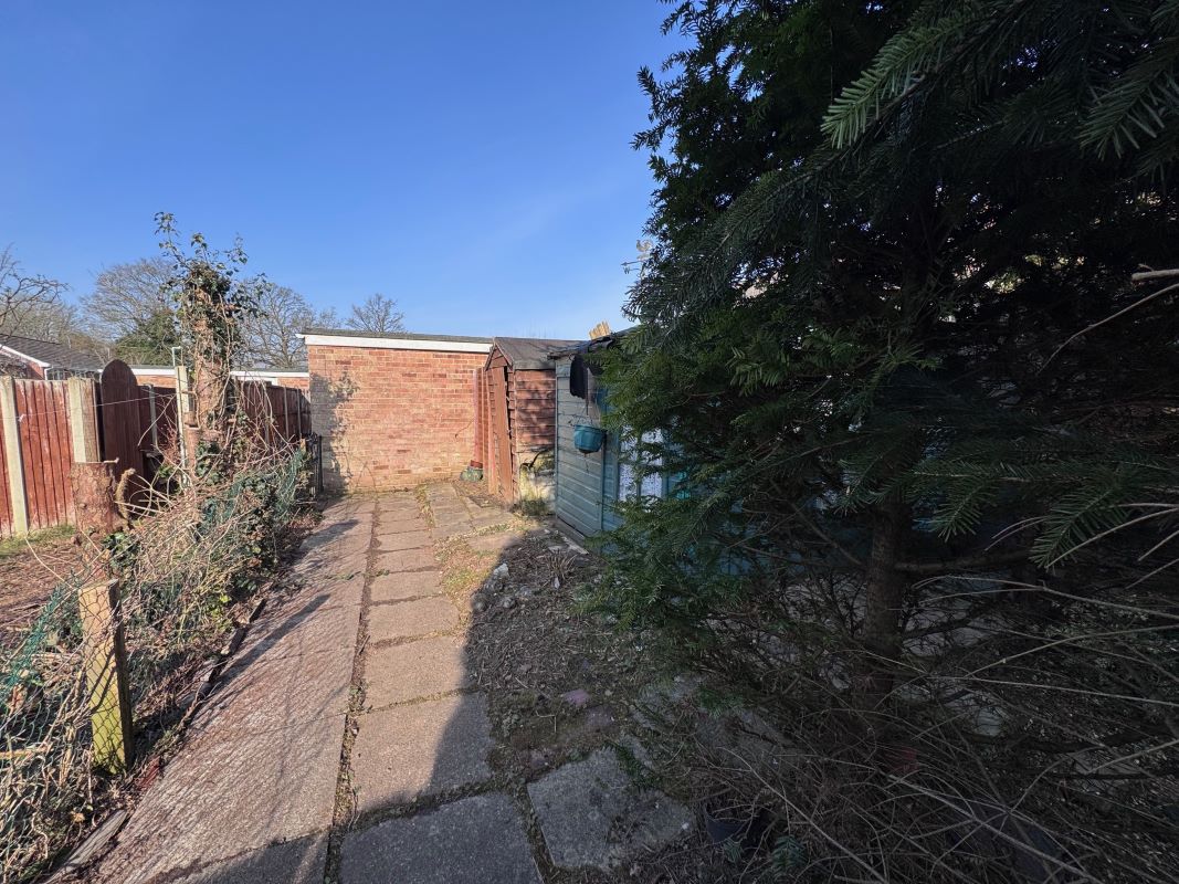 8 Crome Walk, Lowestoft, Suffolk, NR32 4NF