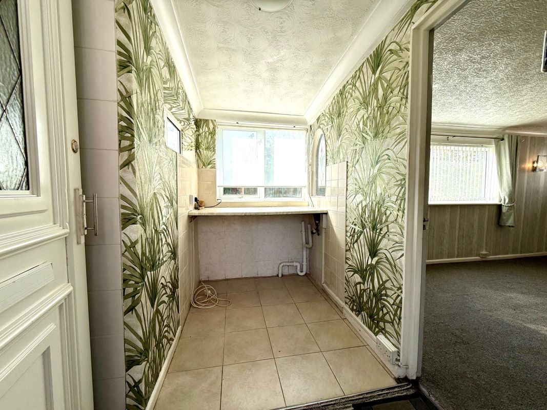 30 Cranleigh Road, Lowestoft, Suffolk, NR33 7EX