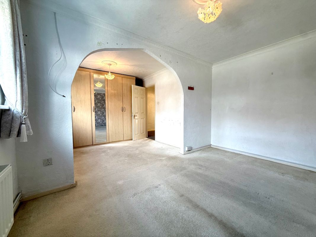 30 Cranleigh Road, Lowestoft, Suffolk, NR33 7EX