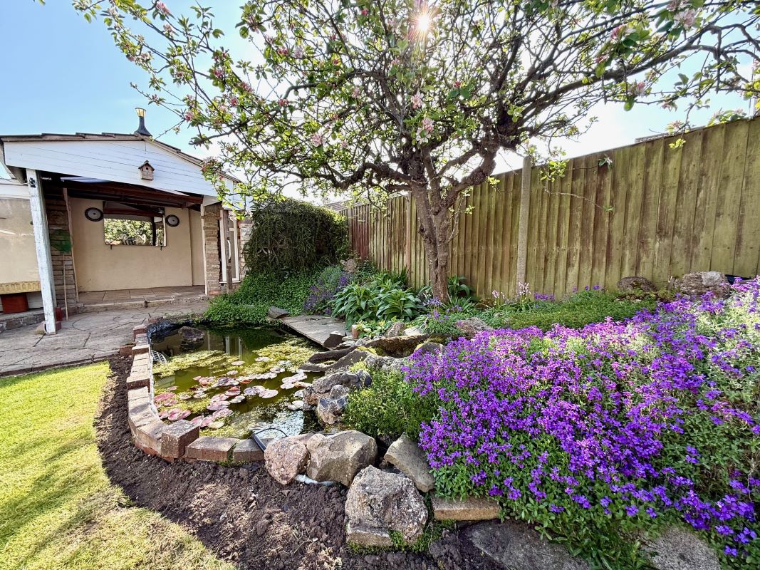 30 Cranleigh Road, Lowestoft, Suffolk, NR33 7EX