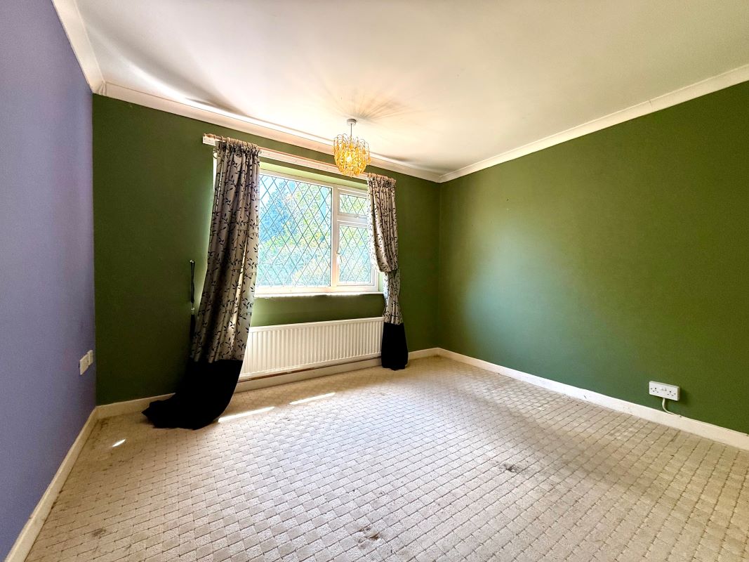 Rosebank, 70 Salhouse Road, Little Plumstead, Norwich, Norfolk, NR13 5HX