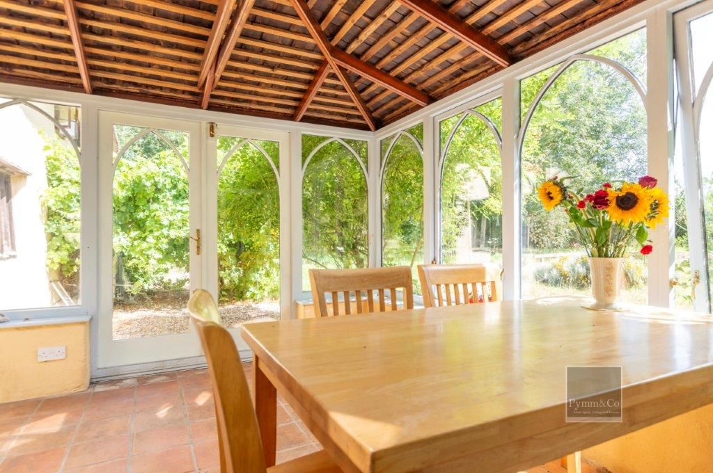 High Common Cottage, Wymondham Road, Wreningham, Norwich, Norfolk, NR16 1AY