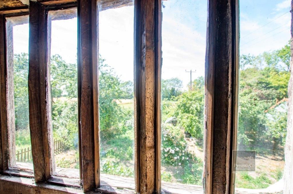 High Common Cottage, Wymondham Road, Wreningham, Norwich, Norfolk, NR16 1AY