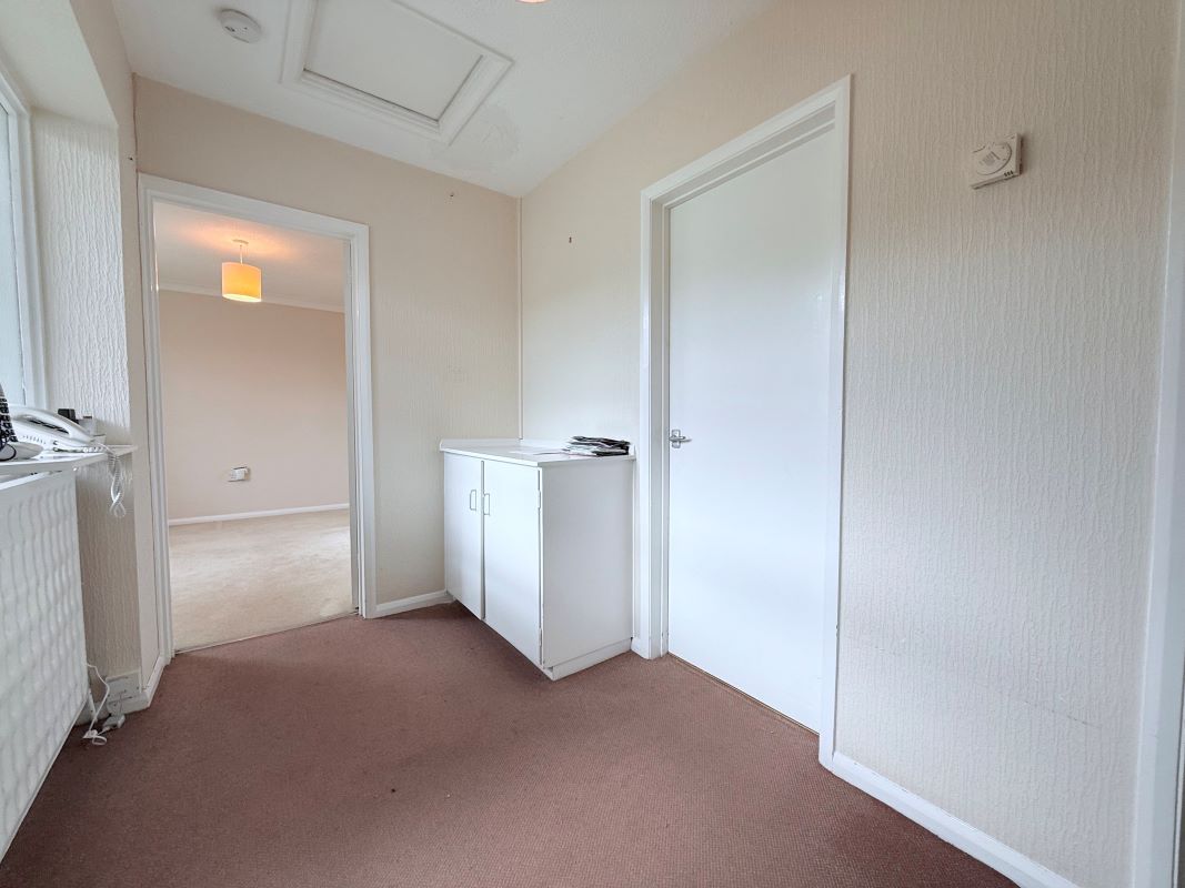 8 Hillside Close, Swardeston, Norwich, Norfolk, NR14 8DY