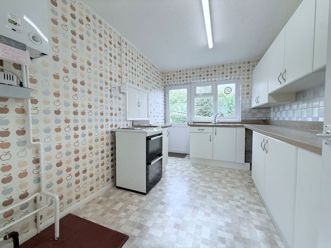 8 Hillside Close, Swardeston, Norwich, Norfolk, NR14 8DY