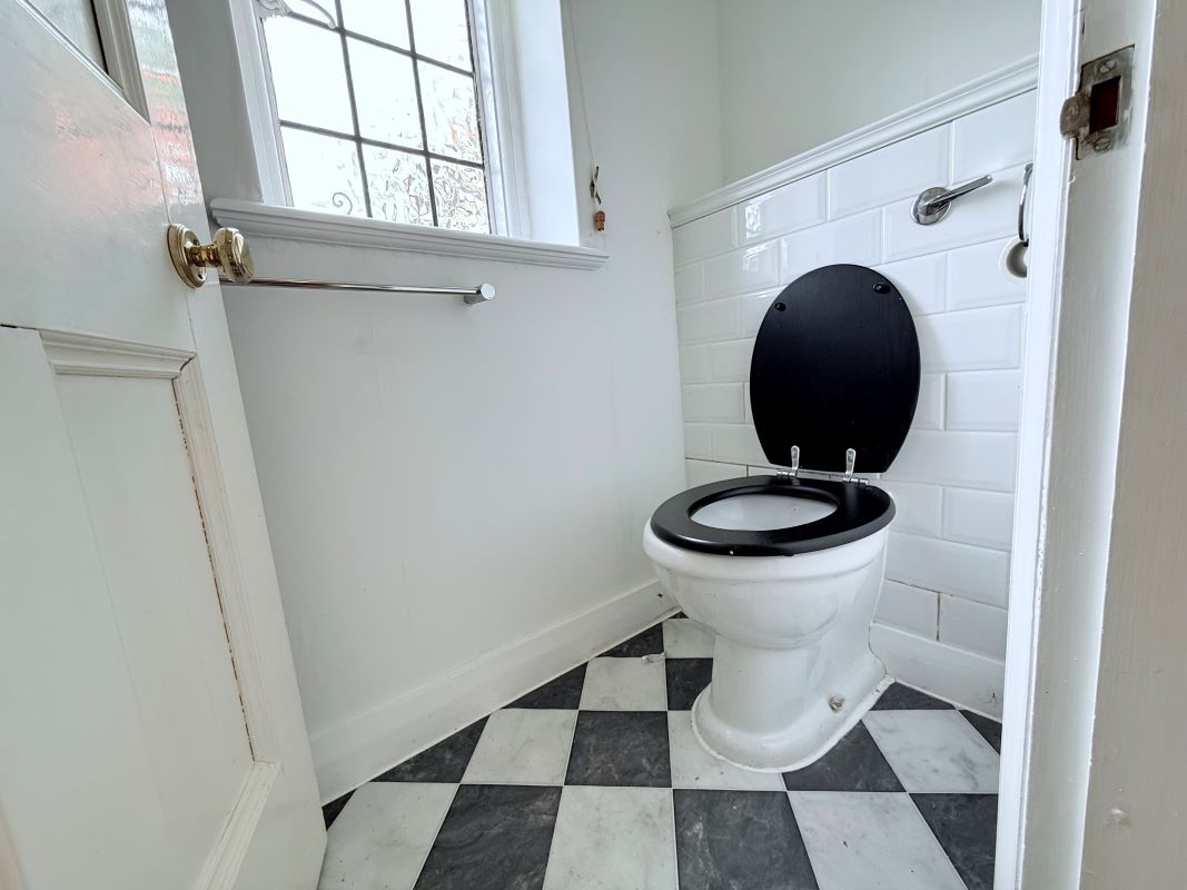 10 Strumpshaw Road, Brundall, Norwich, Norfolk, NR13 5PA