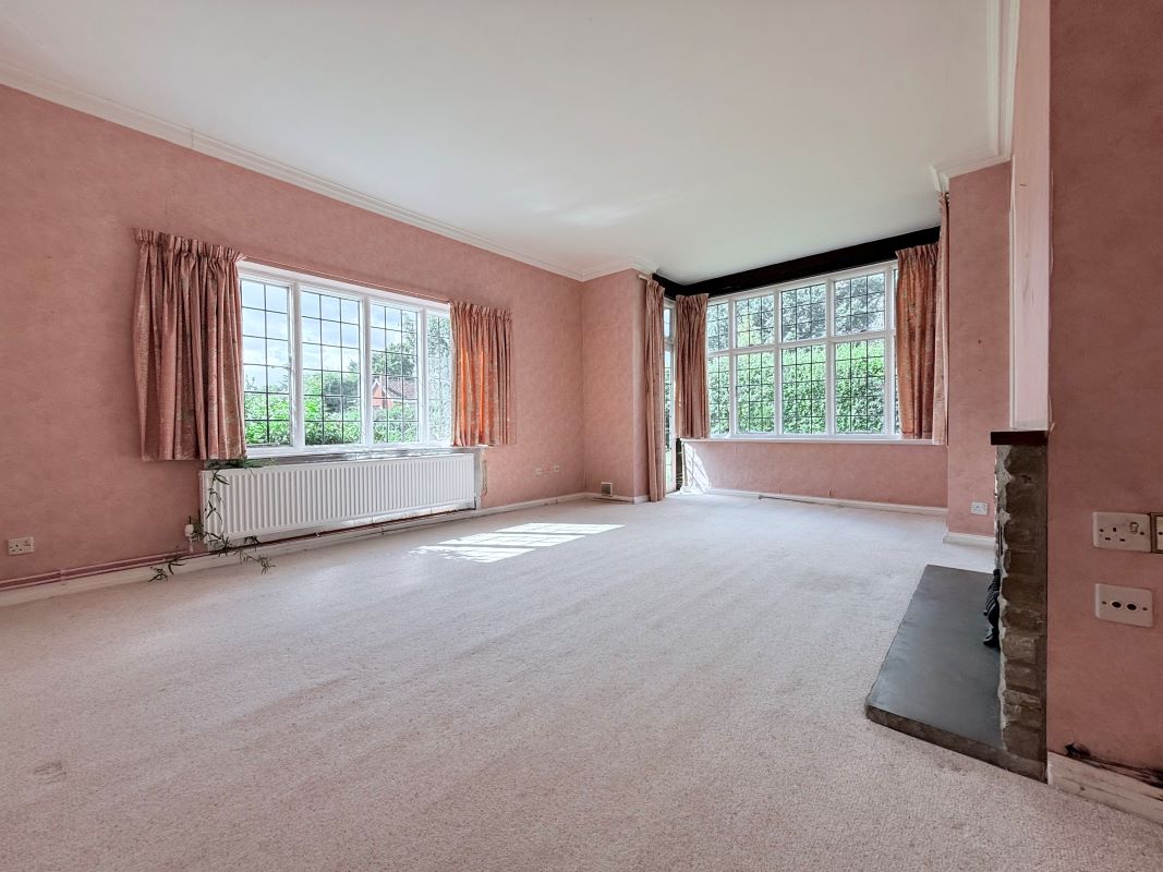 10 Strumpshaw Road, Brundall, Norwich, Norfolk, NR13 5PA