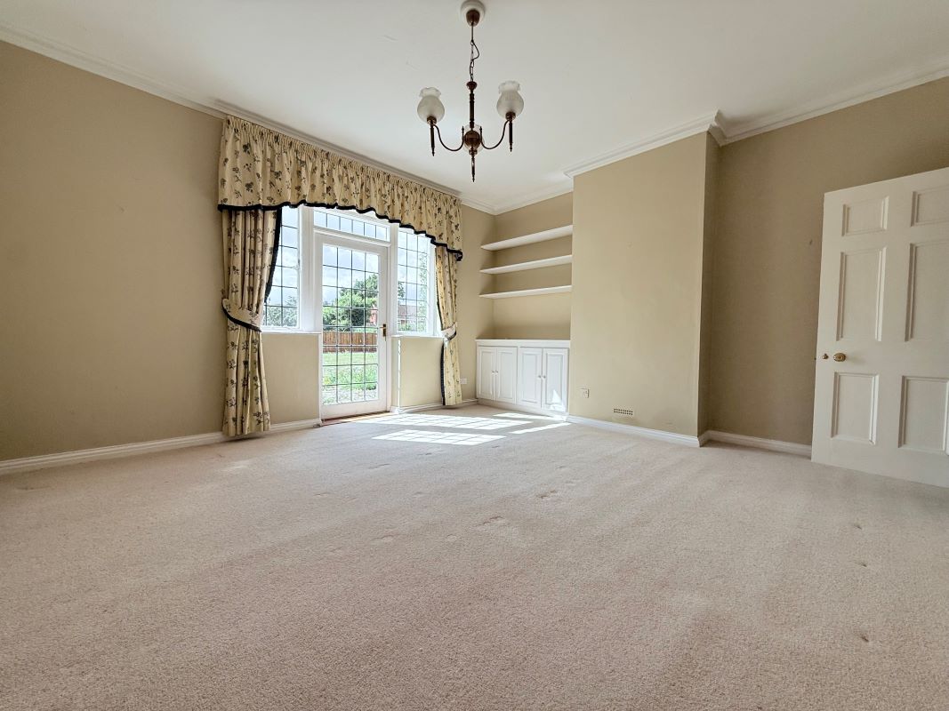 10 Strumpshaw Road, Brundall, Norwich, Norfolk, NR13 5PA