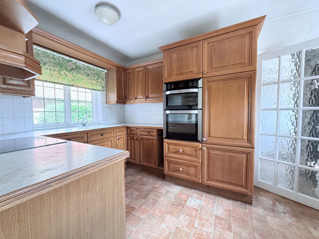 10 Strumpshaw Road, Brundall, Norwich, Norfolk, NR13 5PA