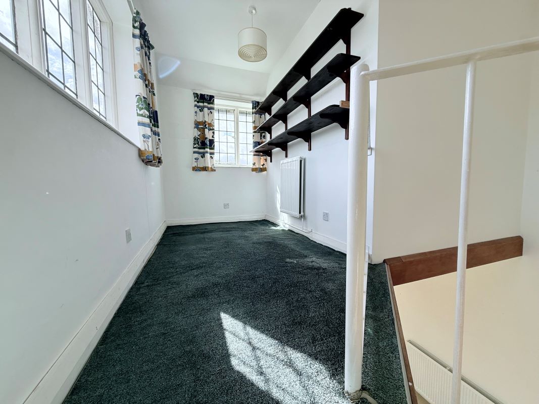 10 Strumpshaw Road, Brundall, Norwich, Norfolk, NR13 5PA