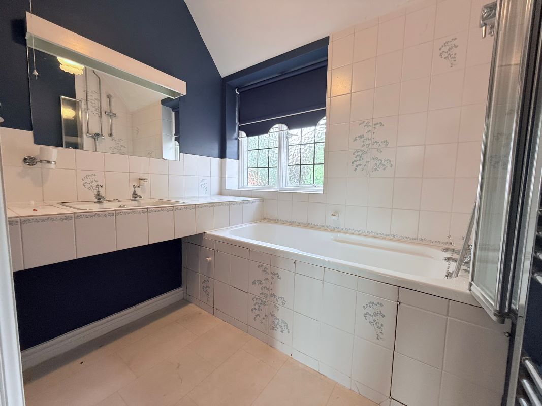 10 Strumpshaw Road, Brundall, Norwich, Norfolk, NR13 5PA