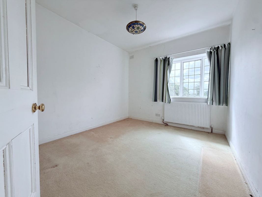 10 Strumpshaw Road, Brundall, Norwich, Norfolk, NR13 5PA