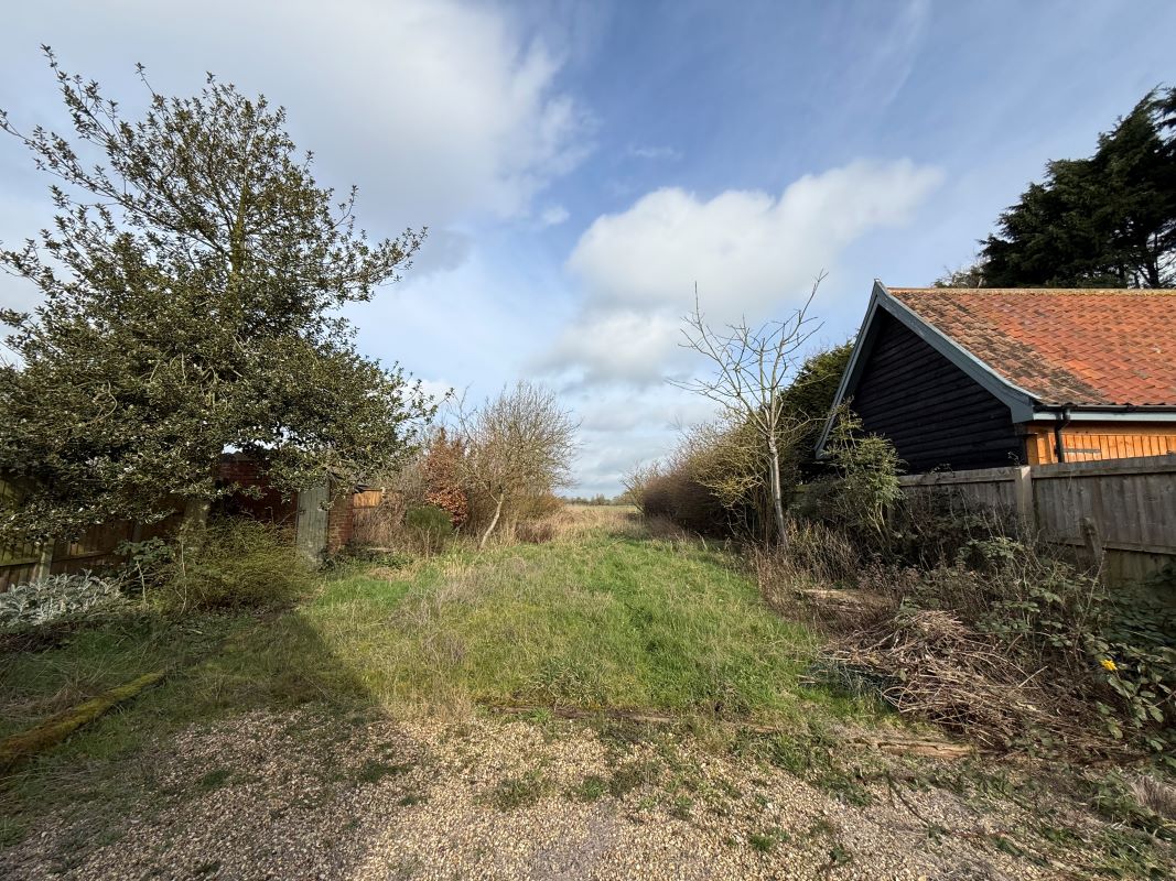 16, Fen Street, Old Buckenham, Attleborough, Norfolk, NR17 1SR