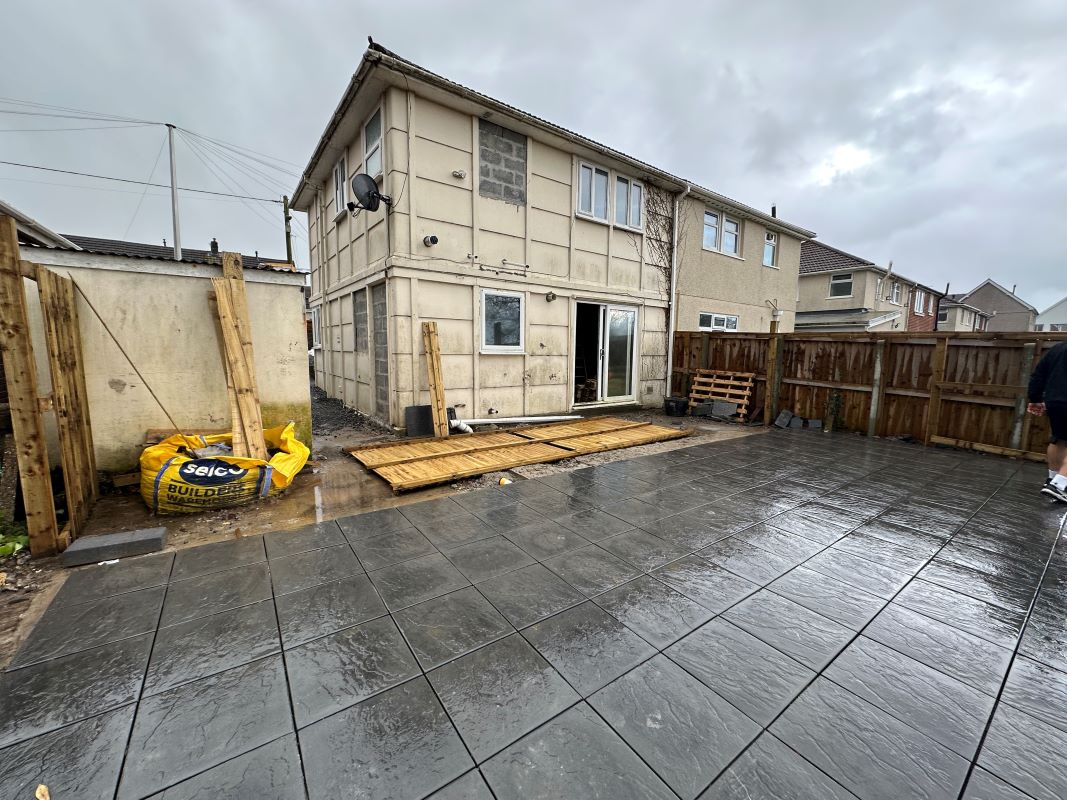 35 Pengors Road, Llangyfelach, Swansea, West Glamorgan, SA5 7JF