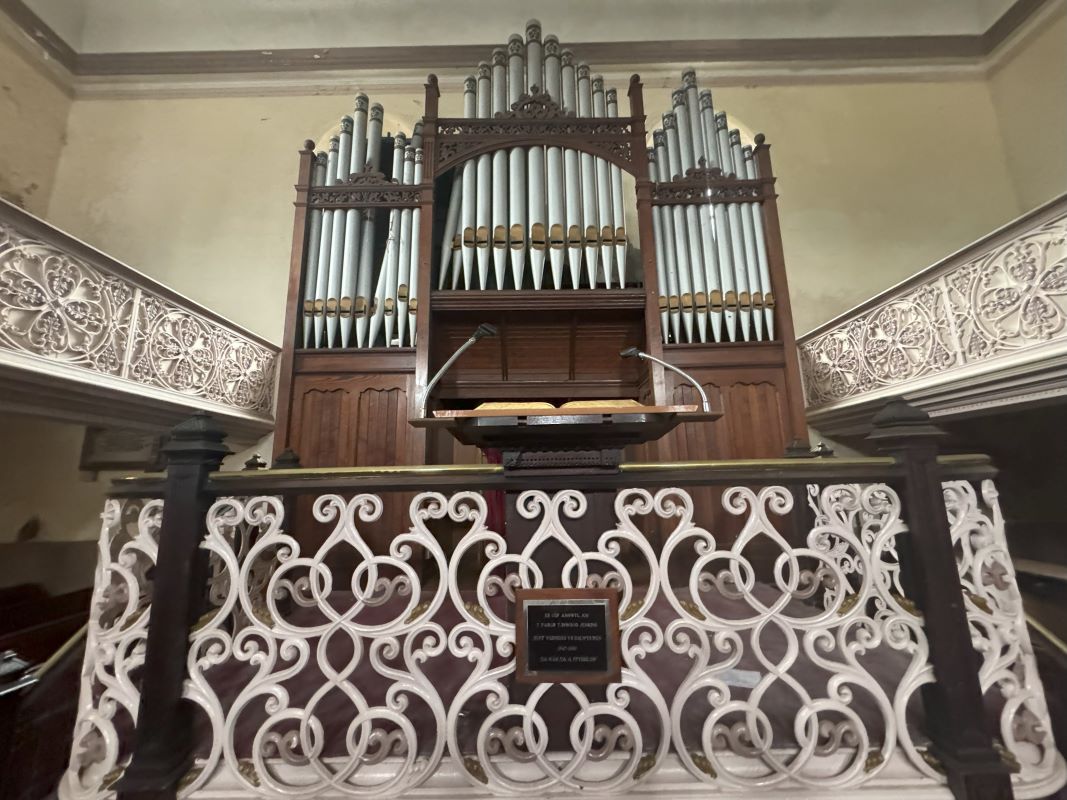 Bethania Baptist Chapel, London Road, Castell Nedd, Neath Port Talbot, SA11 1EL