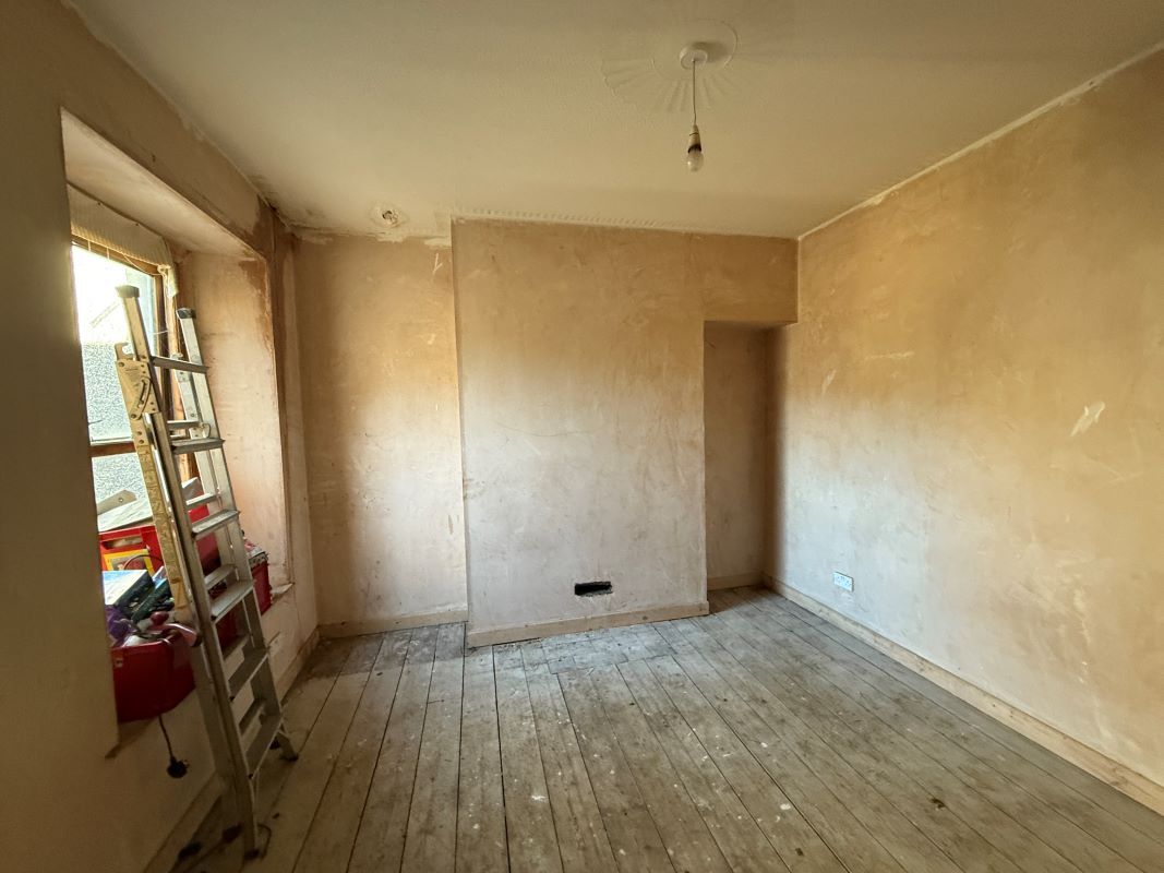 39 Rhyddings Park Road, Brynmill, Swansea, West Glamorgan, SA2 0AF