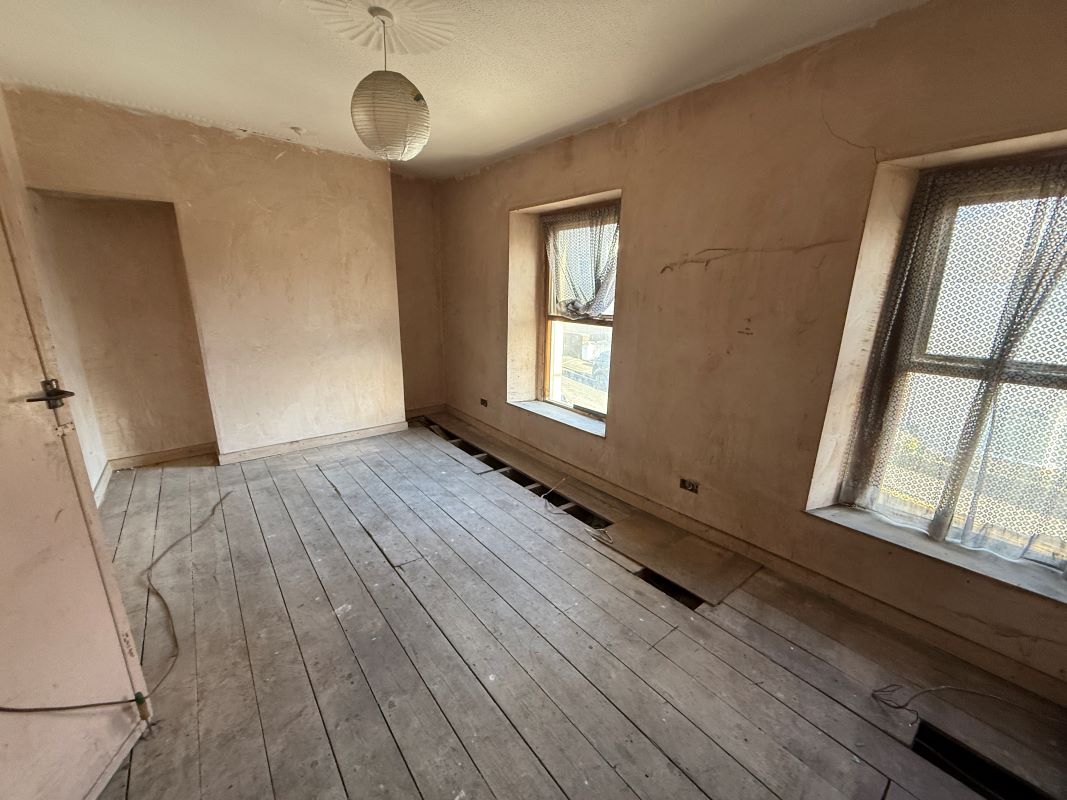 39 Rhyddings Park Road, Brynmill, Swansea, West Glamorgan, SA2 0AF