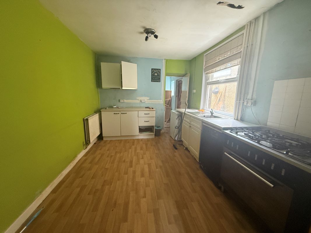 91 King Edward's Road, Swansea, West Glamorgan, SA1 4LU