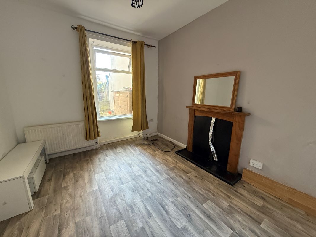 62 Stepney Road, Burry Port, Dyfed, SA16 0BE