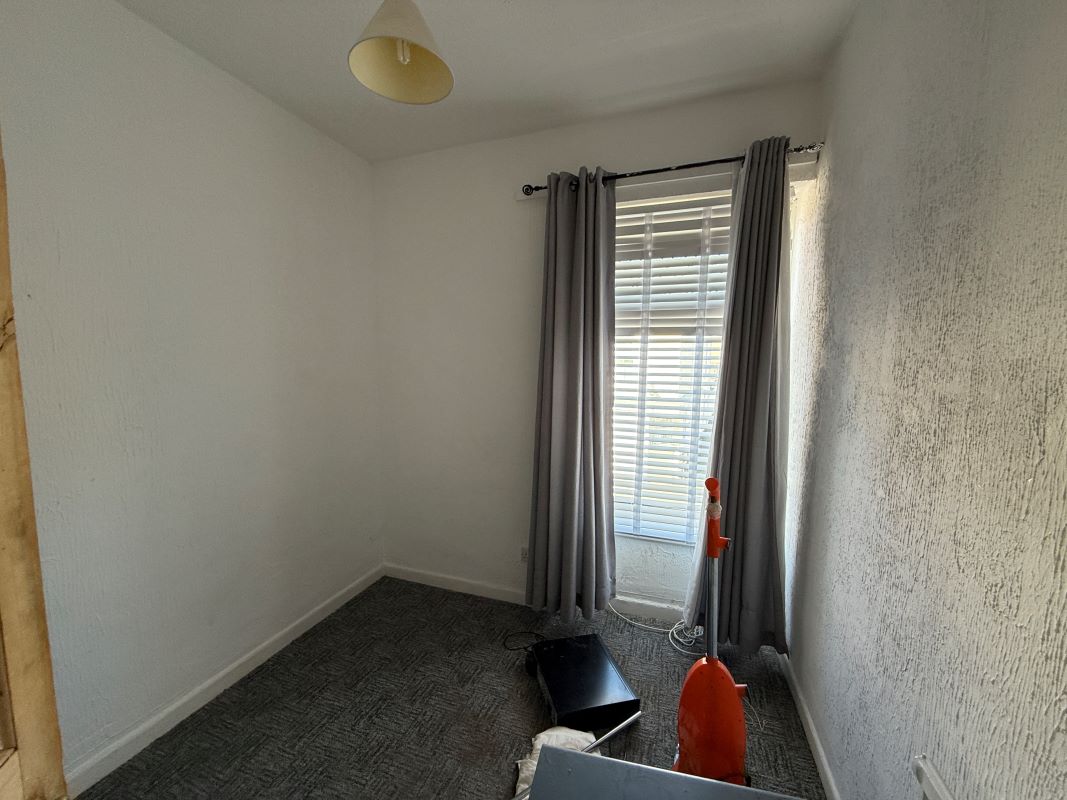 62 Stepney Road, Burry Port, Dyfed, SA16 0BE