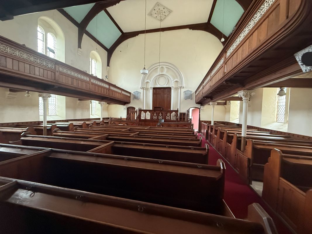 11 Eva Terrace, Ferryside, Dyfed, SA17 5TD