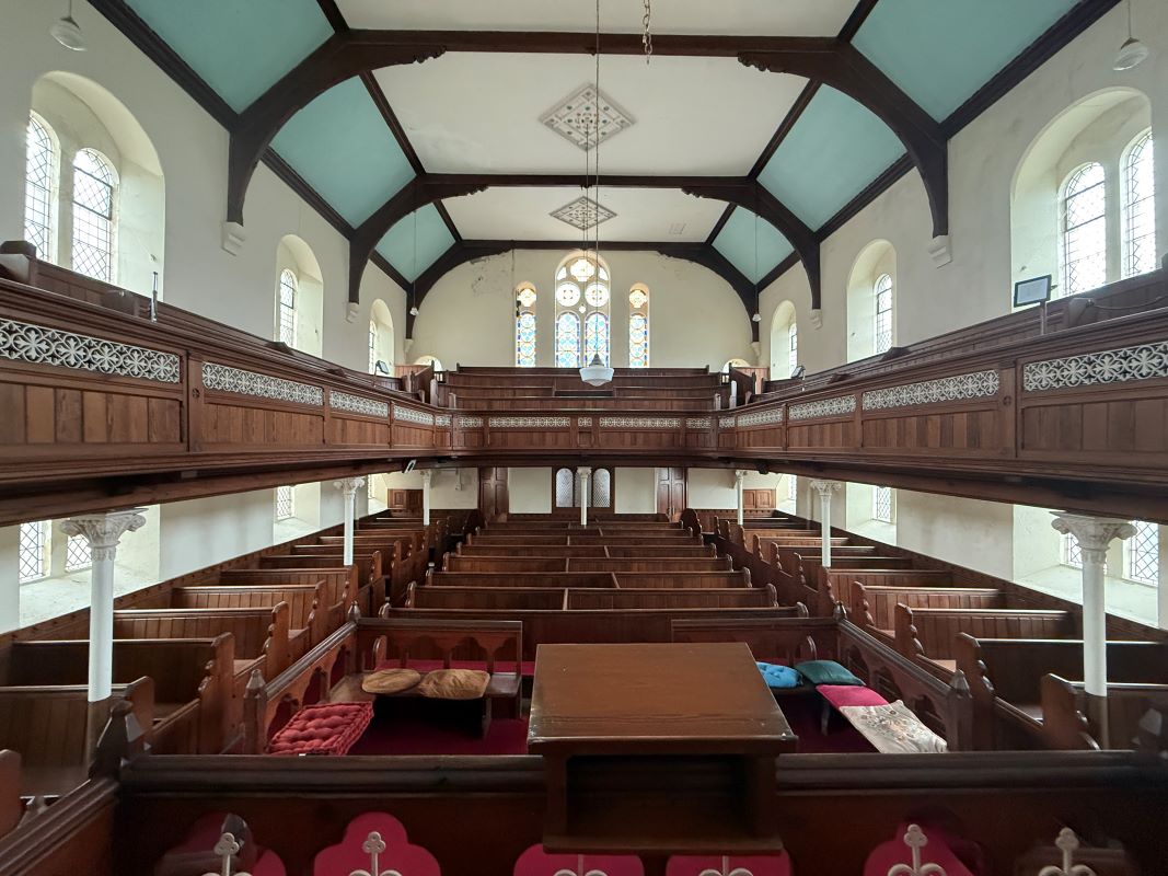 11 Eva Terrace, Ferryside, Dyfed, SA17 5TD