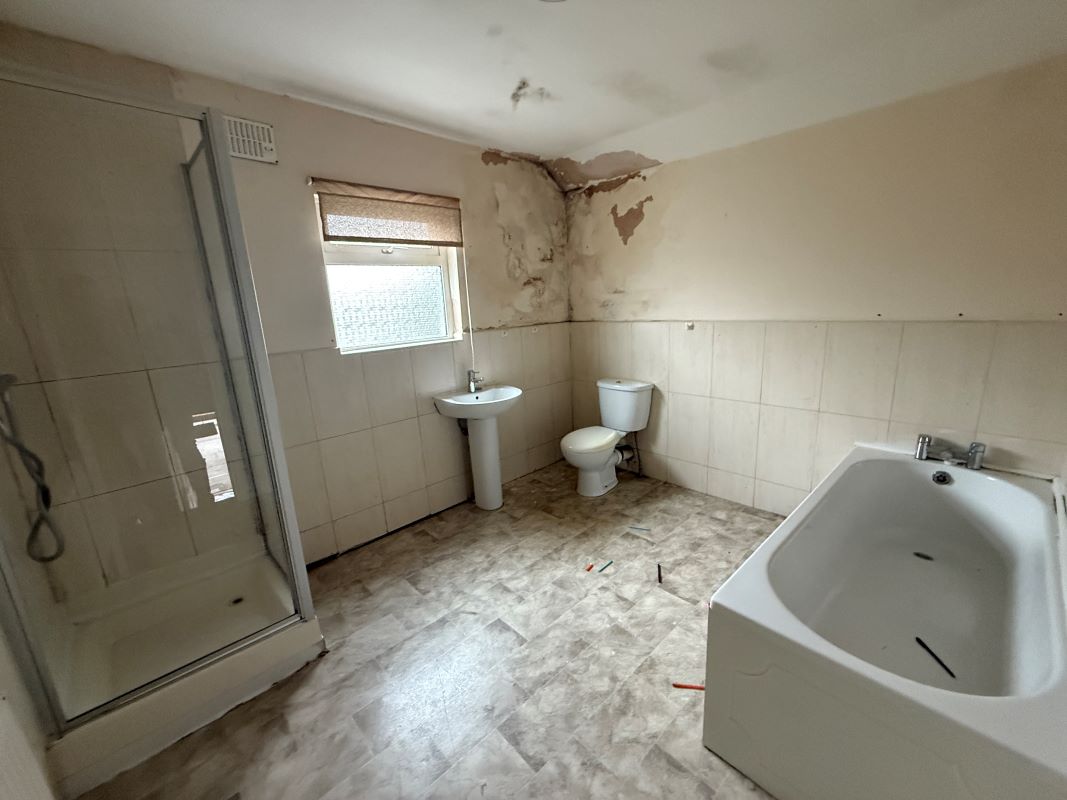 3 Phyllis Street, Cwmdu, Swansea, West Glamorgan, SA5 8HA