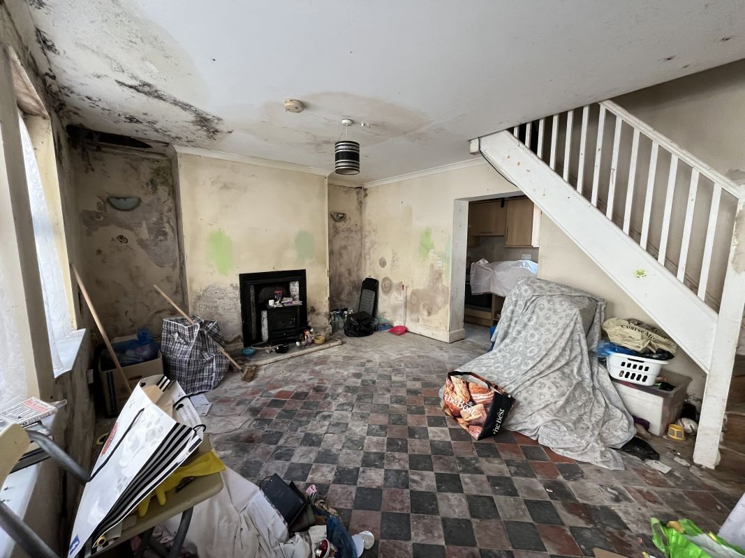 Walsall Cottage, Pentre Road, St. Clears, Carmarthen, Dyfed, SA33 4LR