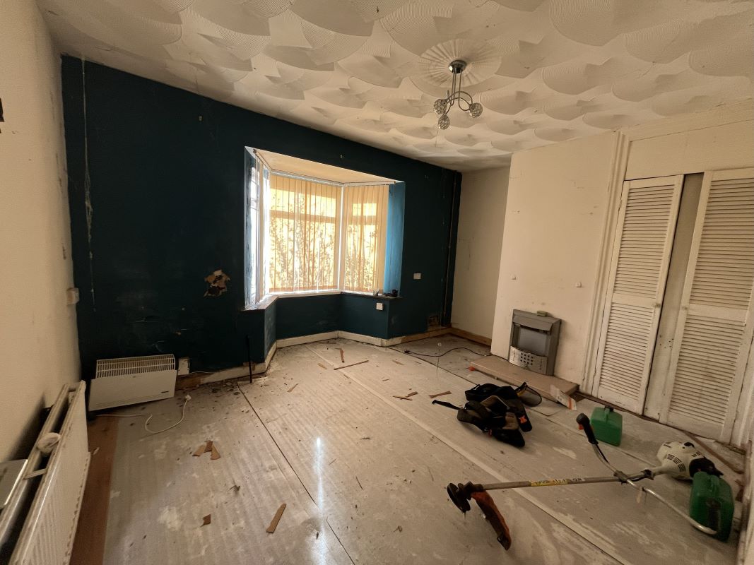 111 Pant Y Celyn Road, Townhill, Swansea, West Glamorgan, SA1 6ND