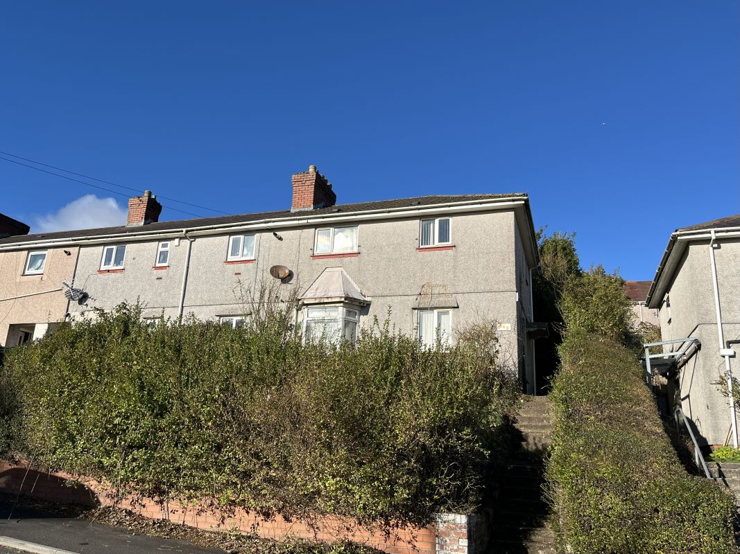 111 Pant Y Celyn Road, Townhill, Swansea, West Glamorgan, SA1 6ND