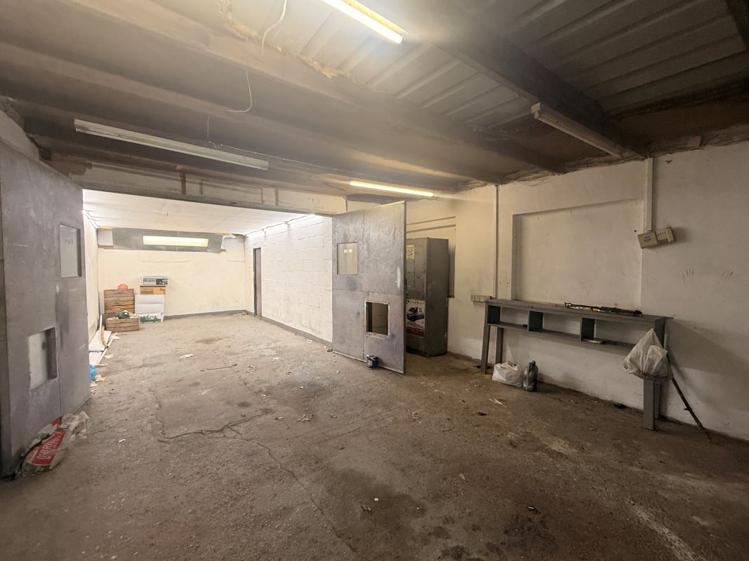 Lot Image