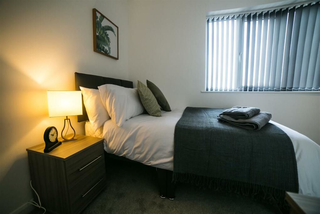 29 Two Gates, Halesowen, West Midlands, B63 2HY