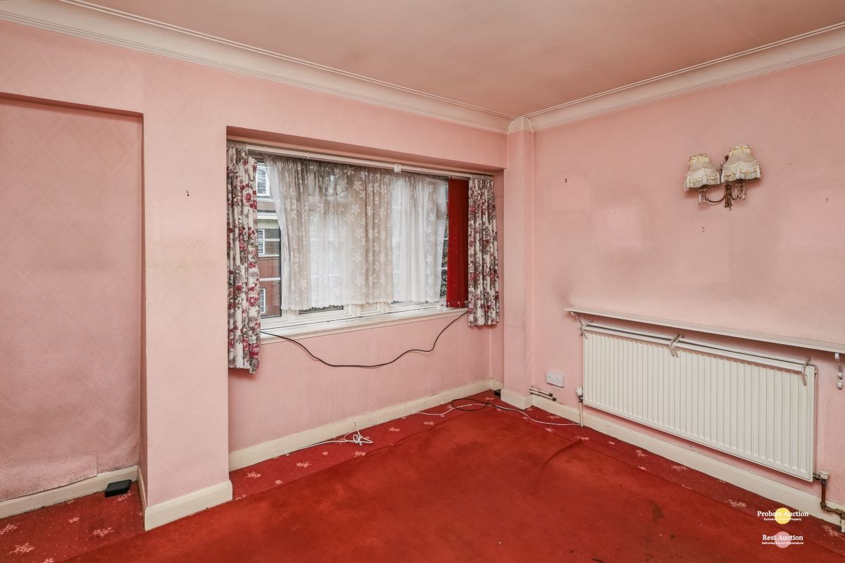 100 Alexandra Court, Empire Way, Wembley, Middlesex, HA9 0QZ