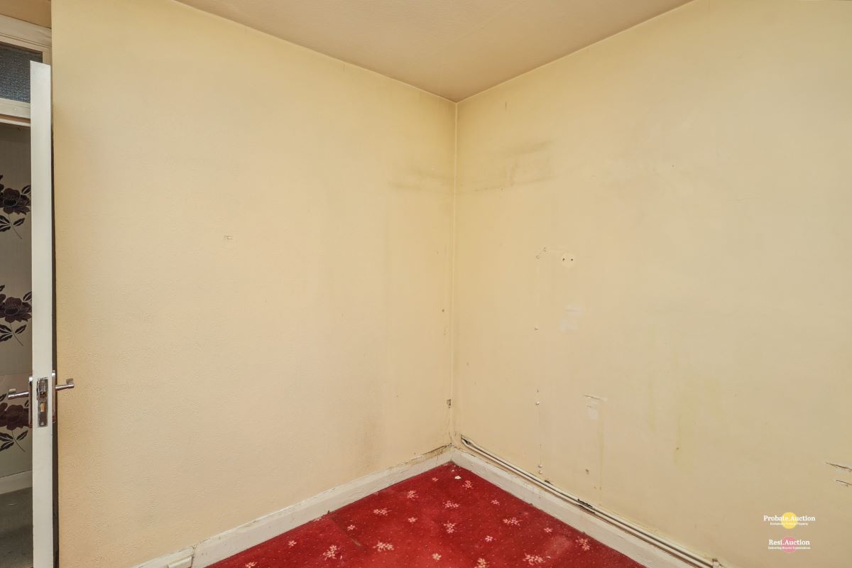 100 Alexandra Court, Empire Way, Wembley, Middlesex, HA9 0QZ