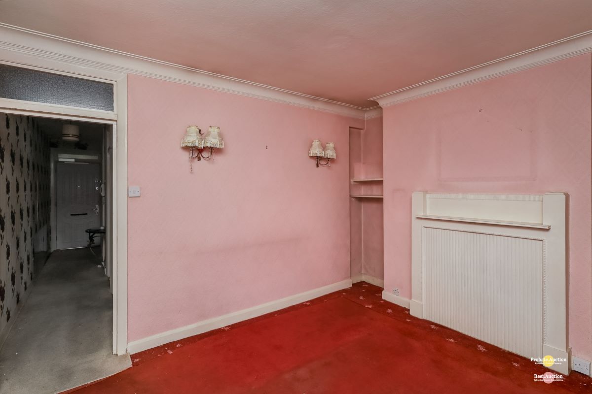 100 Alexandra Court, Empire Way, Wembley, Middlesex, HA9 0QZ