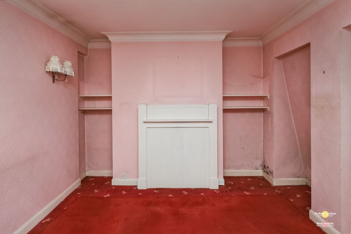 100 Alexandra Court, Empire Way, Wembley, Middlesex, HA9 0QZ