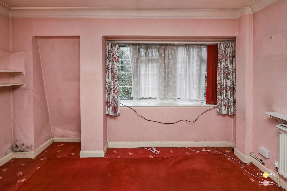 100 Alexandra Court, Empire Way, Wembley, Middlesex, HA9 0QZ