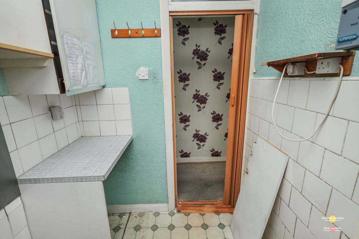 100 Alexandra Court, Empire Way, Wembley, Middlesex, HA9 0QZ