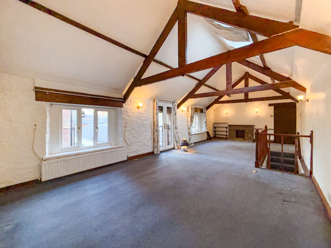 Betts Cottage, Old Mill Road, Torquay, Devon, TQ2 6HT