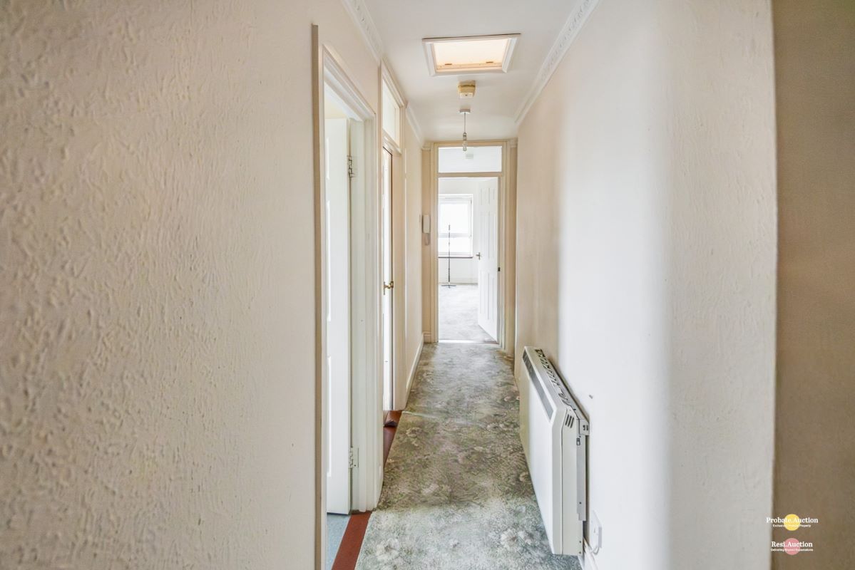 Flat 18 St. Peters Court, Market Place, Sidmouth, Devon, EX10 8AR