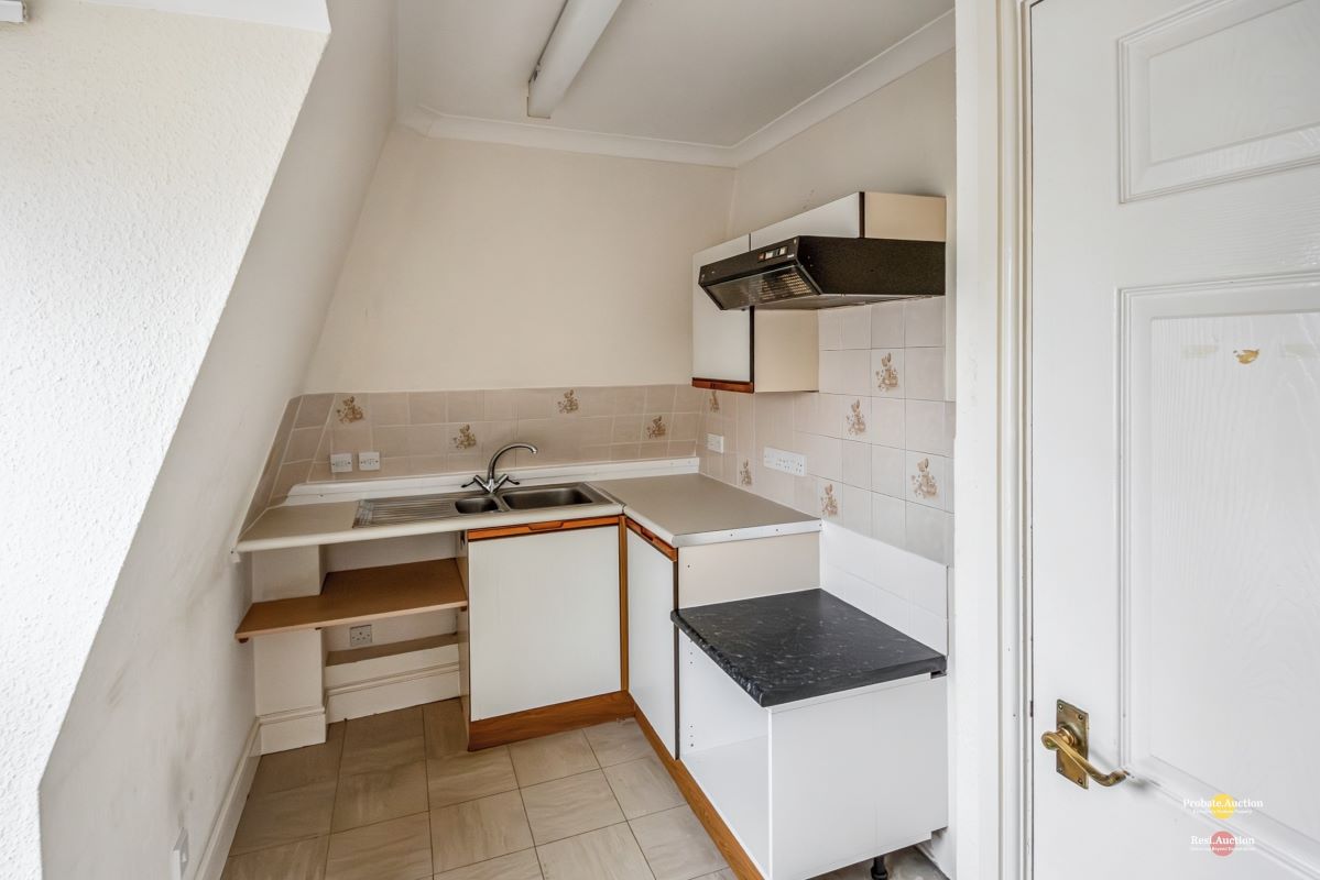 Flat 18 St. Peters Court, Market Place, Sidmouth, Devon, EX10 8AR