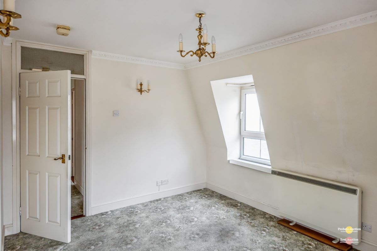 Flat 18 St. Peters Court, Market Place, Sidmouth, Devon, EX10 8AR