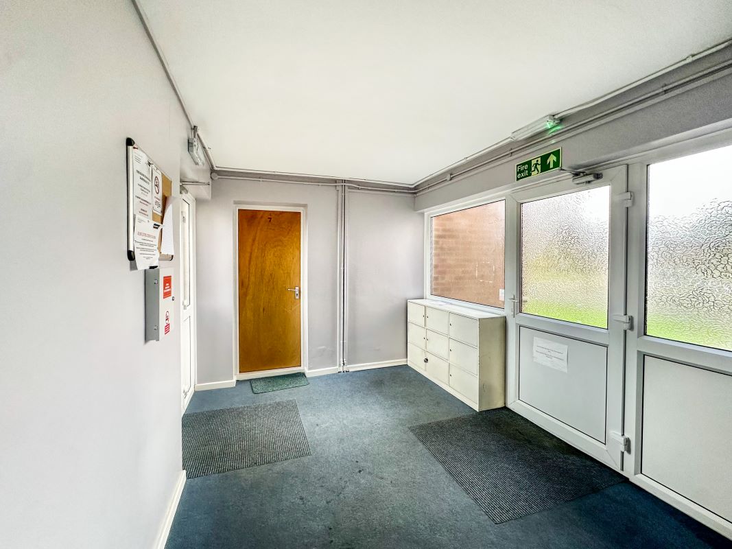 Image 4 of 11