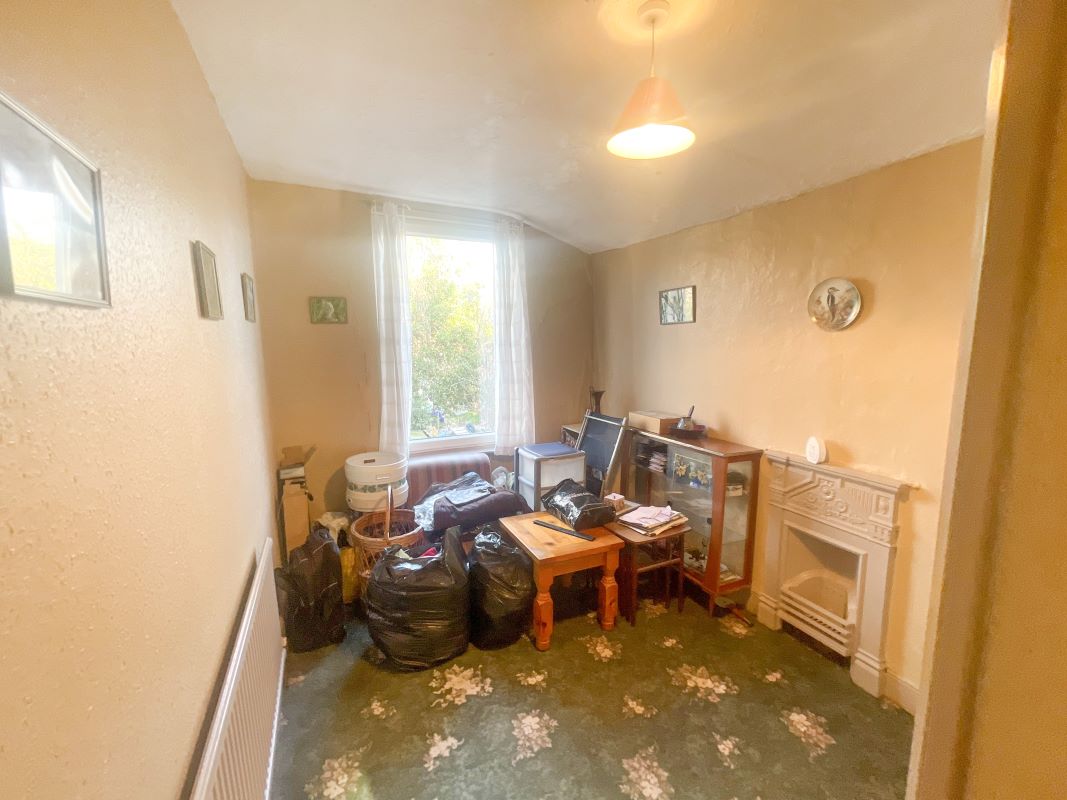 16 Whitworth Road, Northampton, Northamptonshire, NN1 4HG