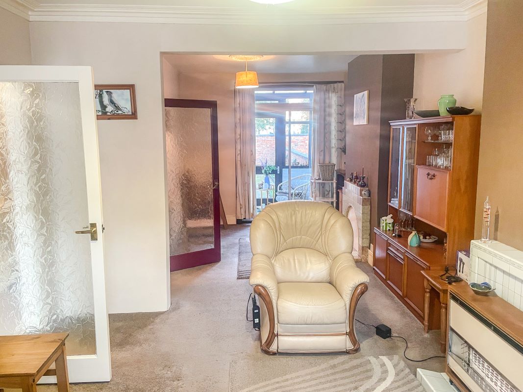 16 Whitworth Road, Northampton, Northamptonshire, NN1 4HG