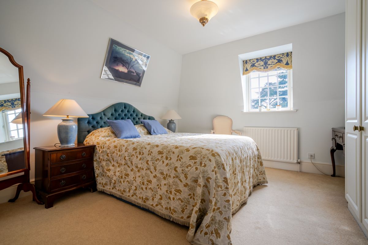 The Dell, 2 Bishopsgate Road, Englefield Green, Egham, Surrey, TW20 0XP