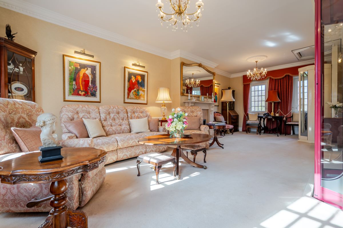 The Dell, 2 Bishopsgate Road, Englefield Green, Egham, Surrey, TW20 0XP