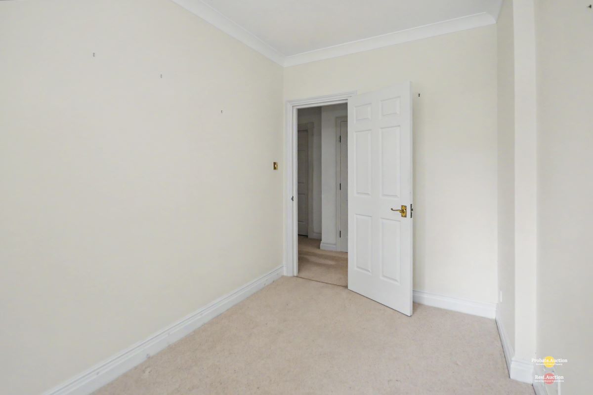 Image 16 of 18
